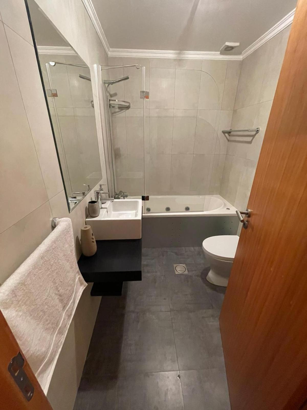 Nice And Modern Flat Near Airport Santa Cruz  Dış mekan fotoğraf